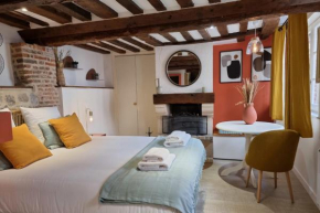 Le Temps d'une Pause -quiet and cosy - Center Honfleur with fireplace